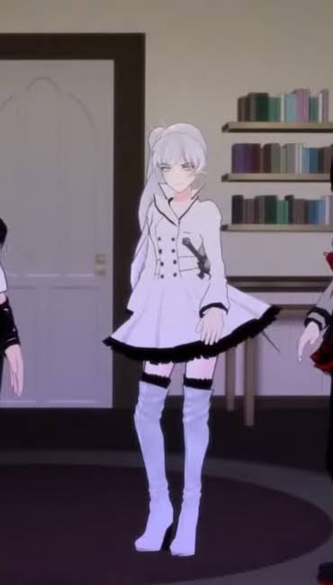 I'm blessing your tl with this glorious image of Weiss Schnee wearing THE outfit. This is also a call for RWBY artists to draw like that :3