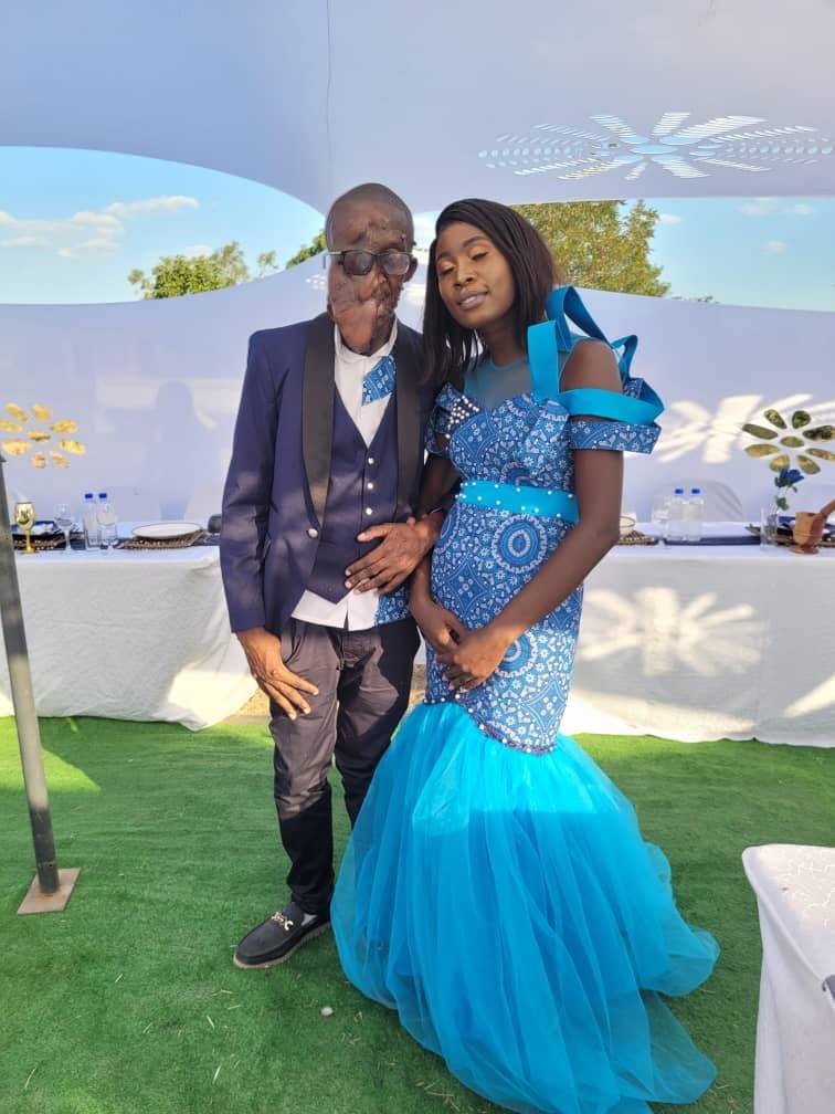 True Love Still Exists❤️❤️❤️ Mukoma wedu Kundai Mans akanoroora. Congrats to him and his wife👏 Wedding loading....⏳