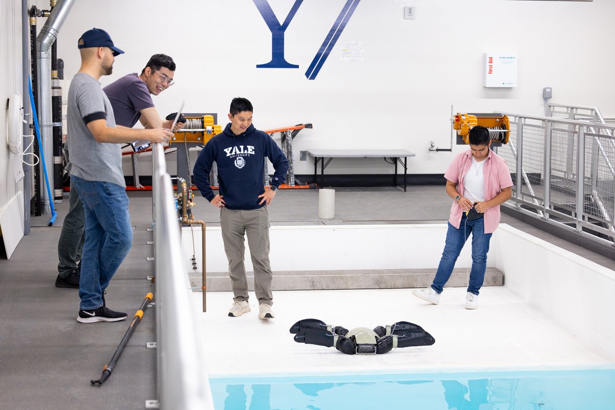 Welcome to Yale Engineering's 'Tech Tank'! 🌊 This 20,000-gallon facility offers researchers from all fields, both within and beyond Yale, a controlled environment to explore, test and research marine robotics and tech. Link to full story: loom.ly/vO3aAtE @YaleWestCampus