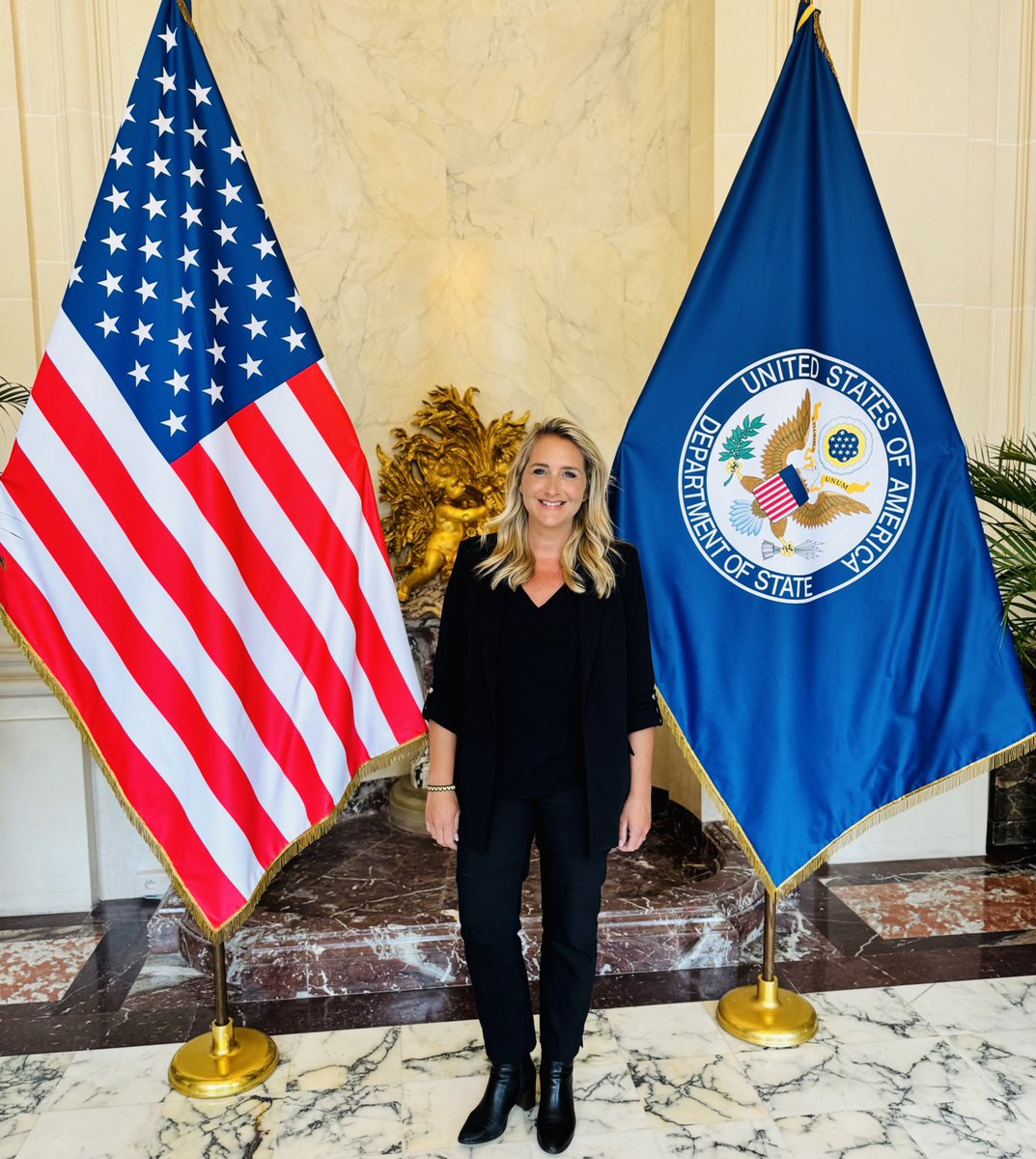 🤝 Honorée d’échanger avec l’ambassadrice des Etats-Unis en France et à Monaco Denise Campbell Bauer, au côté du sénateur & Pdt du groupe France-USA🇫🇷🇺🇸Antoine Lefèvre et de nombreux collègues, sur les relations économiques fructueuses entre la #CotedAzurFrance et les Etats-Unis.