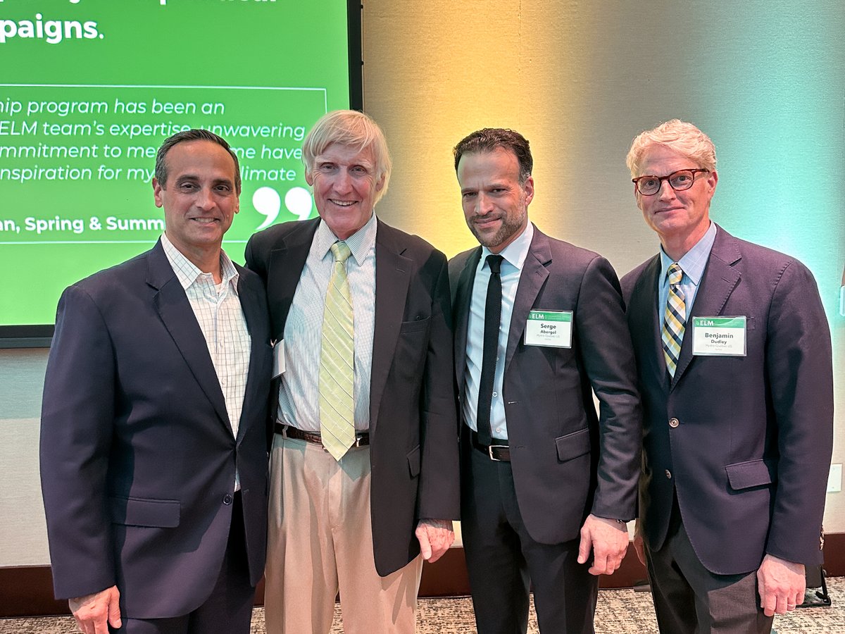 Exciting night at Earth Night 2024 hosted by @EnviroLeagueMA! Congrats to awardees @AJCampbellMA, @RepRichardNeal, and @montanafoy. Thanks to all presenters and attendees, including our President @JoeCurtatone and partners. 🌎 #EarthNight2024 #CleanEnergy #EnvironmentalLeadership