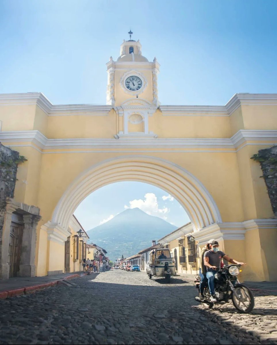 Antigua Guatemala, Guatemala 🇬🇹 📸: gontravellin