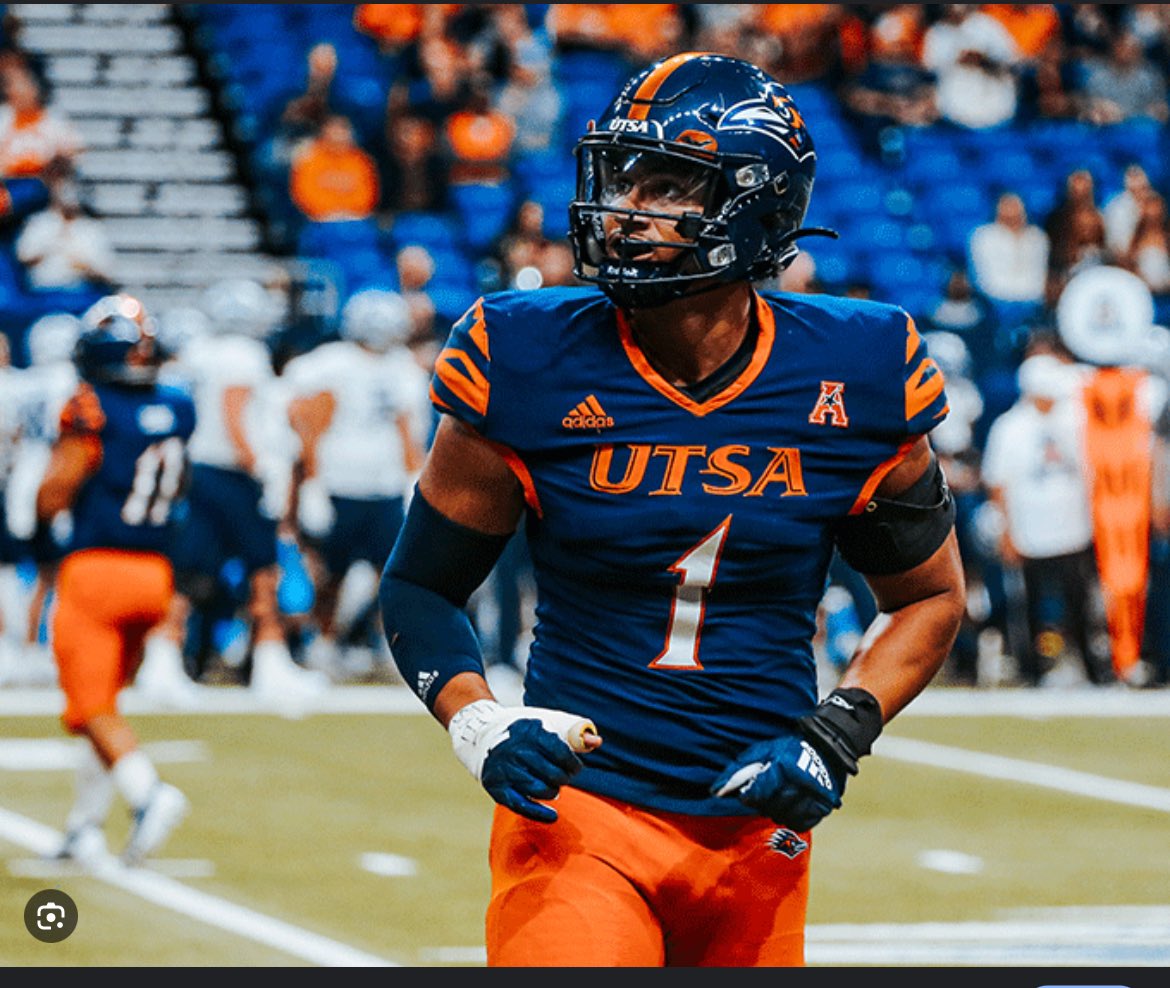 After a talk with <a href="/coachjordan03/">Corey Jordan</a> I am blessed to receive another d1 offer from UTSA!! <a href="/CoachJessLoepp/">Coach Jess Loepp</a> <a href="/CoachTraylor/">Jeff Traylor</a> <a href="/ForneyAthletics/">ForneyISDAthletics</a> <a href="/MarioEdwardsr15/">Mario Edwards</a>