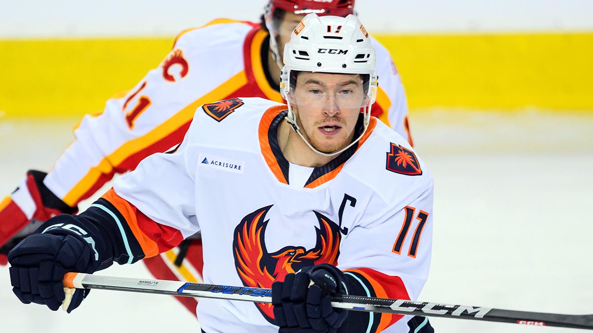 The @Firebirds are playing hockey in mid-May again. Their faithful fans are packing @AcrisureArena again. And captain @mccomax17 is helping to lead the way again. 📝: @pwilliamsAHL | theahl.com/for-mccormick-…