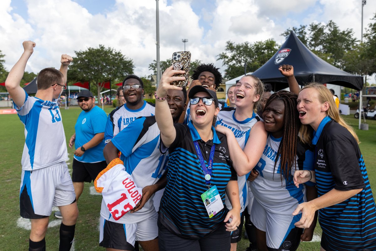 Special Olympics USA Games (@2026usagames) on Twitter photo What does championing inclusion look like? It’s the impactful act of volunteering during the <a href="/2026USAGames/">Special Olympics USA Games</a>. Want to get involved? Please fill out a volunteer interest form here ➡️ bit.ly/3YKCaeB
#2026USAGames #CallingAllChampions #InclusionRevolution What does championing inclusion look like? It’s the impactful act of volunteering during the <a href="/2026USAGames/">Special Olympics USA Games</a>. Want to get involved? Please fill out a volunteer interest form here ➡️ bit.ly/3YKCaeB
#2026USAGames #CallingAllChampions #InclusionRevolution