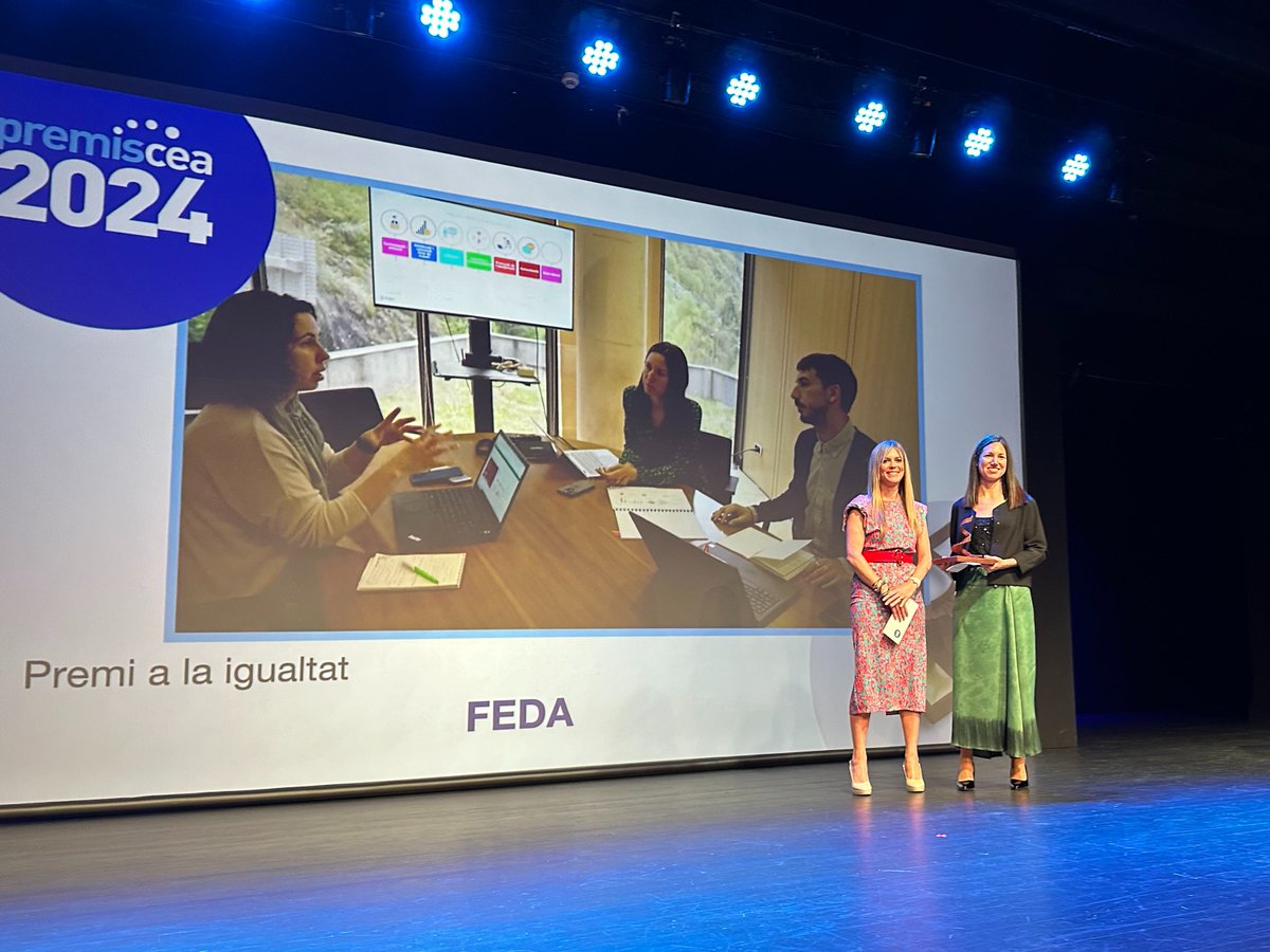 FEDA_Andorra's tweet image. #PremisCEA
🥳Estem de celebració! La @CEA_And atorga a #FEDA el Premi a la #Igualtat, tot un reconeixement a les polítiques del grup i la tasca del comitè d'ètica i igualtat, així com de les persones de la companyia que fan possible el desenvolupament d'accions pioneres a Andorra