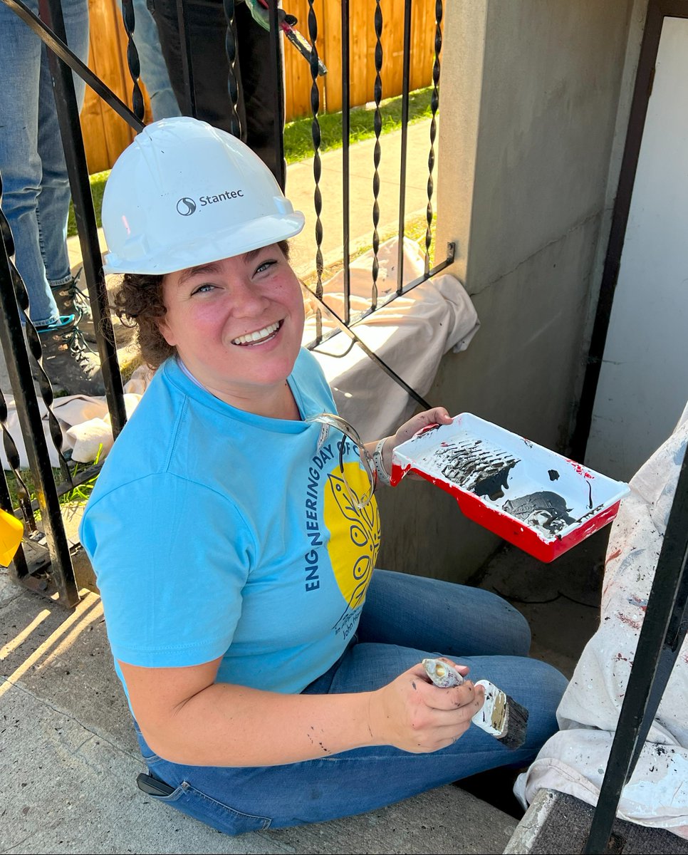 myunitedway's tweet image. For #EDOC 2023, 70+ volunteers from 17 firms transformed outdoor spaces for @YEGJohnHoward.

Projects included fence replacements, enhanced storage, &amp;amp; new recreational areas, complete with seating, lighting, fire pit, &amp;amp; gazebo. Thanks to everyone who helped on this project! 🛠️