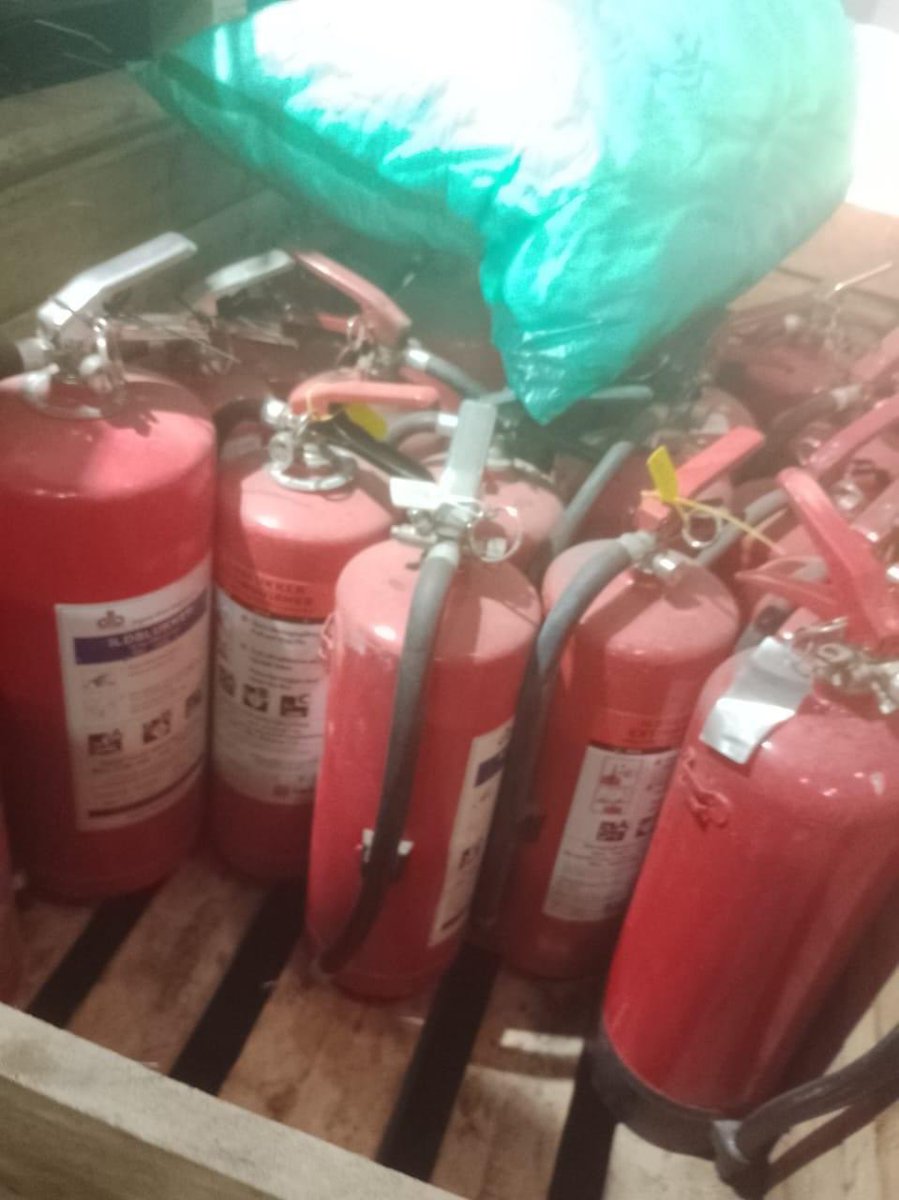The fire extinguishers we collected in #Denmark and send to #Ukraine in cooperation with “Hjælp Ukraine” are now being distributed to the #Kharkiv region by our 🇺🇦 partners @PetrMazepa We send a THANK YOU to our donors and to @BevarUkraine for organising transport by truck 🙏