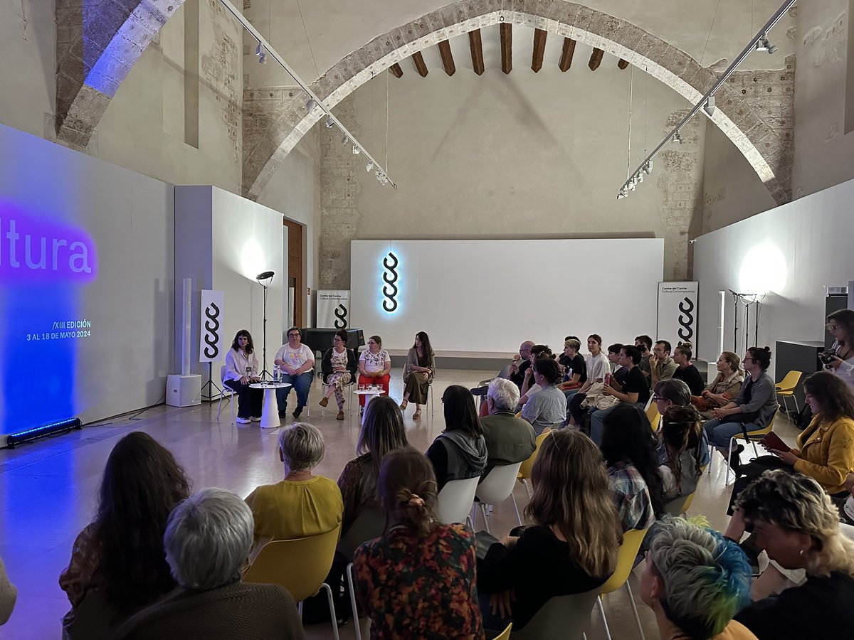 💬 ¡Hoy acogemos el encuentro 'La inclusión no es una opción' en el marco del festival @10Sentidos! 🗣️ Un dialogo donde referentes de la práctica artística y la accesibilidad en museos han compartido sus experiencias y proyectos sobre la democratización de la cultura.