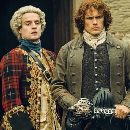 James Fraser with Bonnie Prince Charlie in the Rising campaign. Claire:'They took a fool and turned him into a hero.' Andrew Gower is a very talented English actor- 9 yrs younger than Sam! 🥰🤗  - Karin Meijer @karin1261 #SamHeughan #andrewgower #OutlanderSeason2