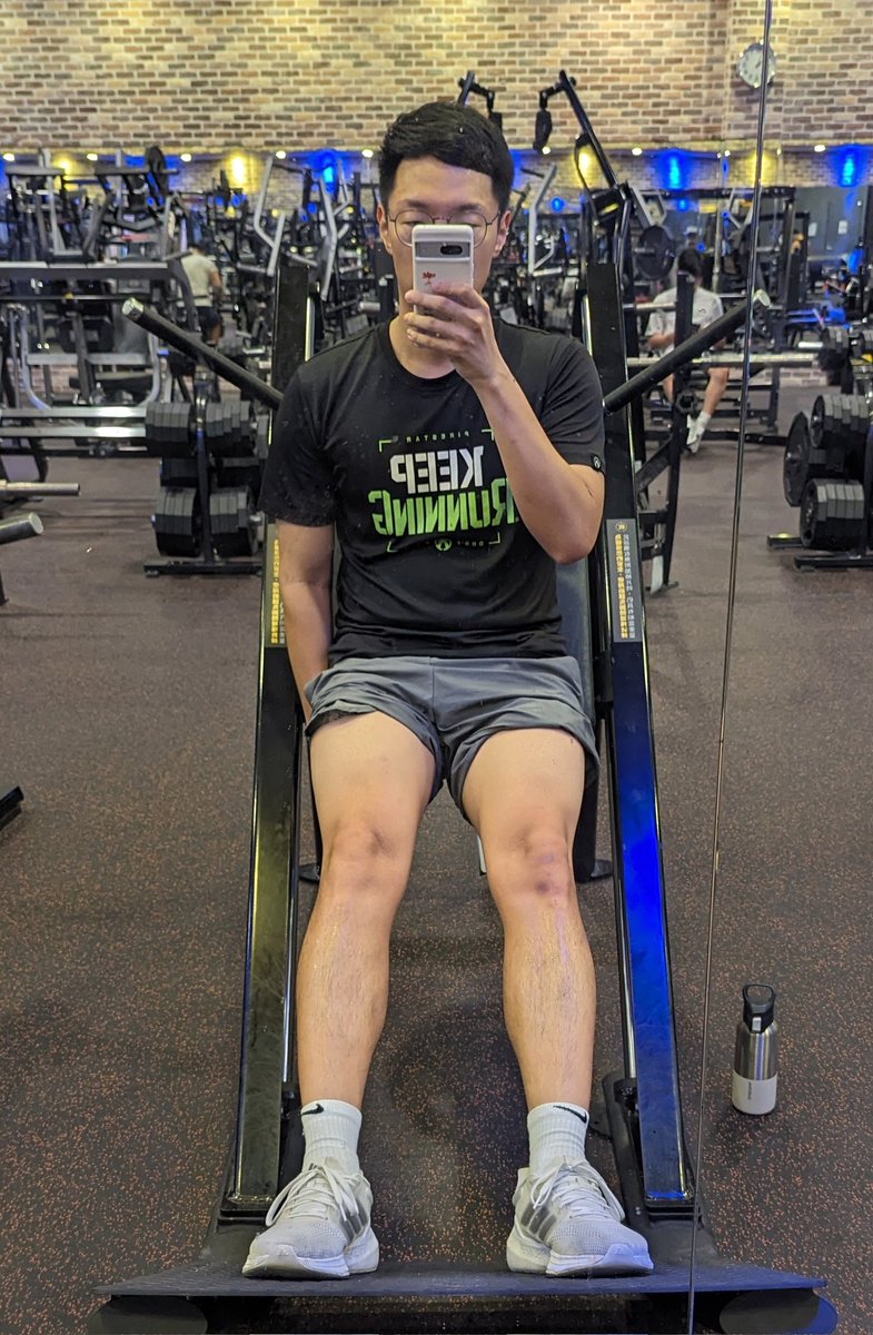 哈克深蹲真的是累到炸開🫠