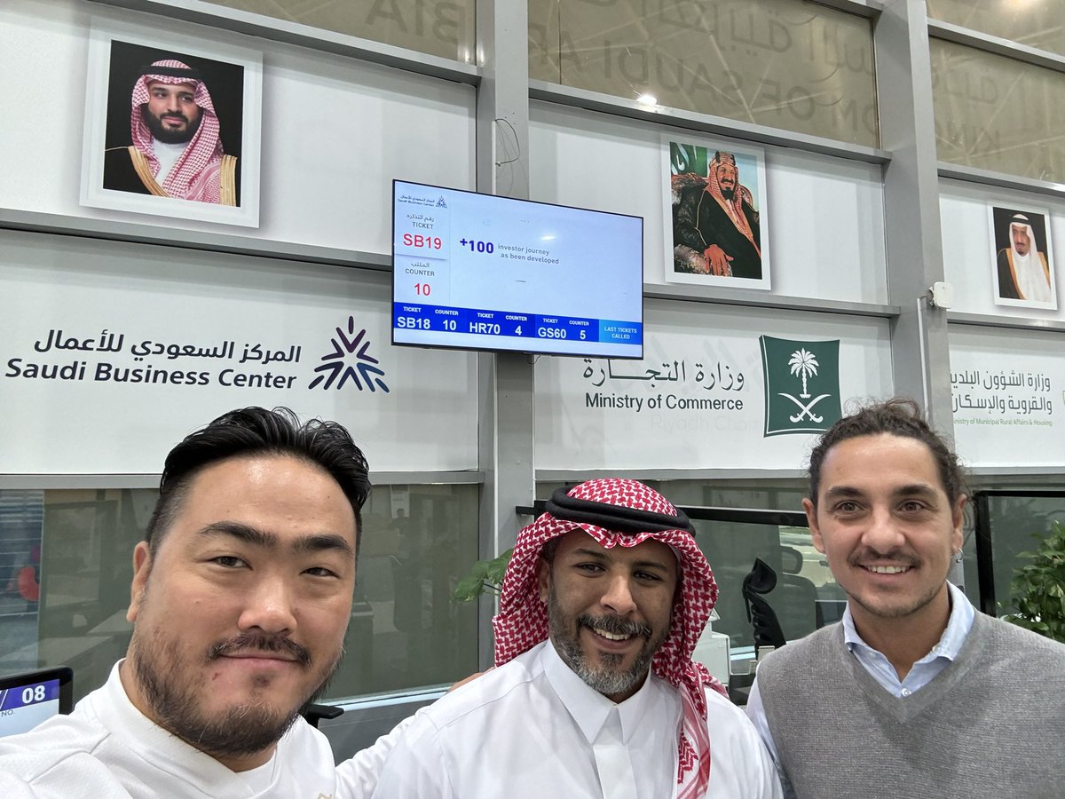 Reflecting on an Epic Startup Journey in Saudi Arabia!
The past six months in Riyadh, thanks to <a href="/TheGarageKSA/">The Garage | الكــراج</a> and the <a href="/gaia_mena/">GAIA | غاية</a>, have been challenging but incredibly rewarding. 

Setting up here was no small feat, but it’s been an amazing experience.
I’ve launched startups in