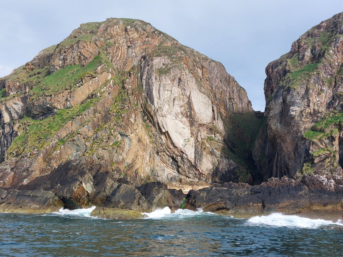The 'Bubble' - a giant isoclinally folded glacial megaclast in the Neoproterozoic Great Breccia of the Port Askaig Formation on Holy Isle, Garvellachs on field trips this week with the Edinburgh and Glasgow geological societies.