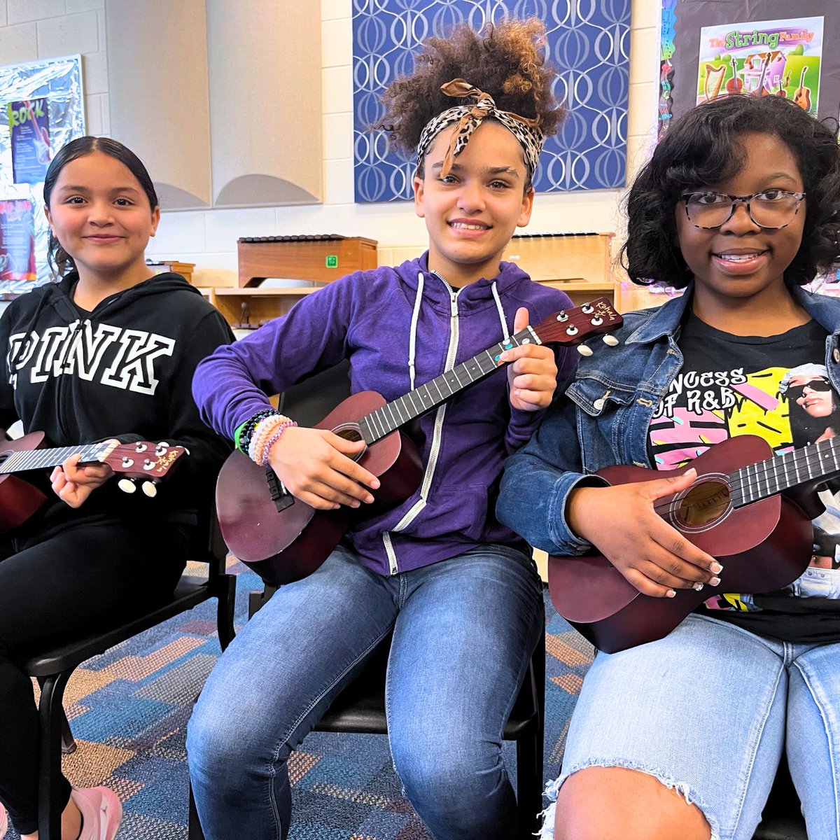 savethemusicfdn's tweet photo. Serving up the SMILES at Seiberling Community Learning Center in Akron, Ohio. What instrument brings you the most joy? 😄 🎶 

#Musicsaves #savethemusic #Music #EarlyEducation #Musiceducation #Ohio #Community #STMcommunityspotlights #Studentsuccess https://t.co/1n448Bnn7E
