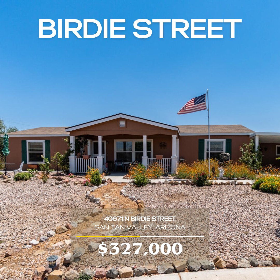 Are You A First Time Home Buyer? 🏡 This property is for YOU! Don't Miss Out On A Great Opportunity to Purchase One of the Largest Lots in The Links Estates! Buy This Home, We'll Buy Yours!* Send us a message to learn more and schedule a showing!