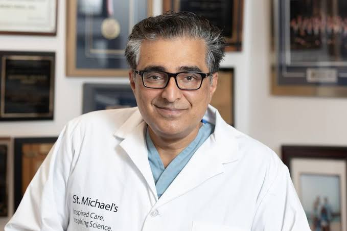 Semaglutide improved heart failure symptoms in those w/ HFpEF regardless of diuretic use, says study led by @SubodhVermaMD, cardiac surgeon at St. Michael's Hospital. 'Obesity should no longer simply be considered a comorbidity in HFpEF, but a root cause.' healio.com/news/cardiolog…