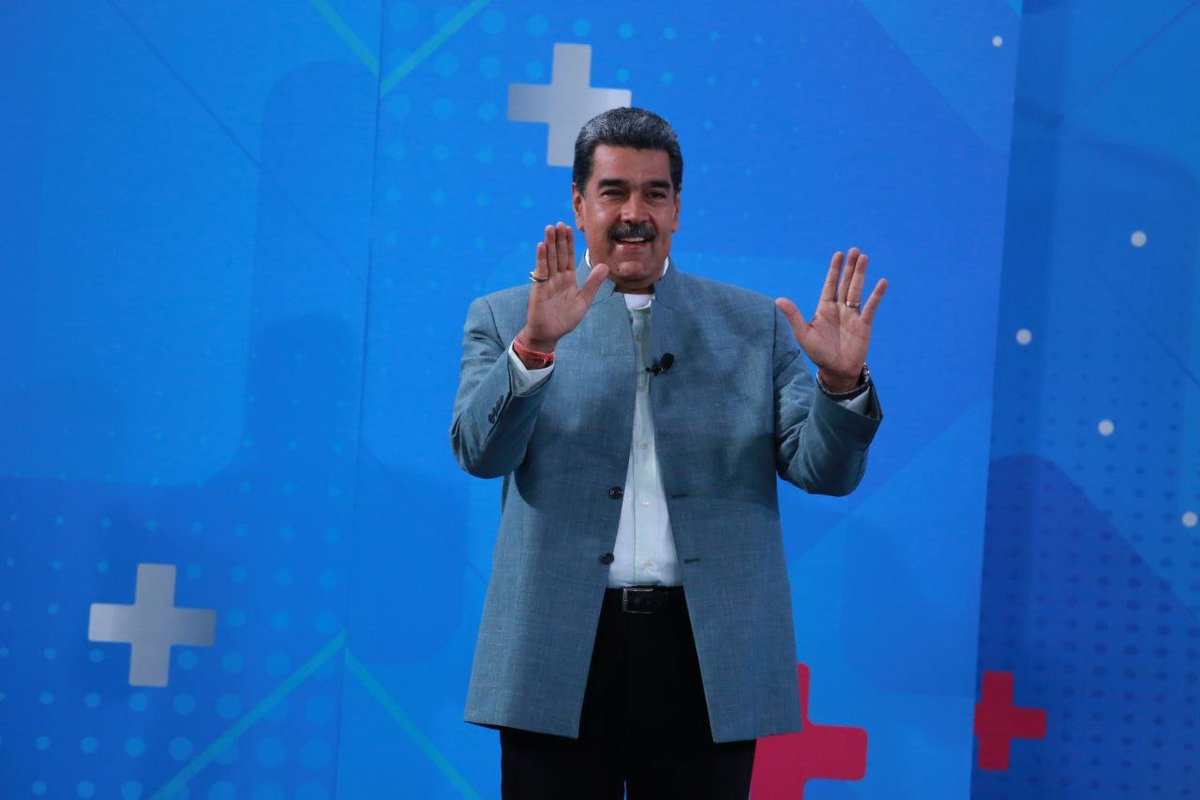 📢¡𝐀𝐬í 𝐥𝐨 𝐃𝐢𝐣𝐨!  🇻🇪
Pdte. <a href="/NicolasMaduro/">Nicolás Maduro</a>: Qué pasará en las elecciones presidenciales de EE.UU, no sabemos, pero acá en Venezuela sí, garantizaremos la paz, caminando nuestro modelo propio, en este mundo que ha cambiado.
