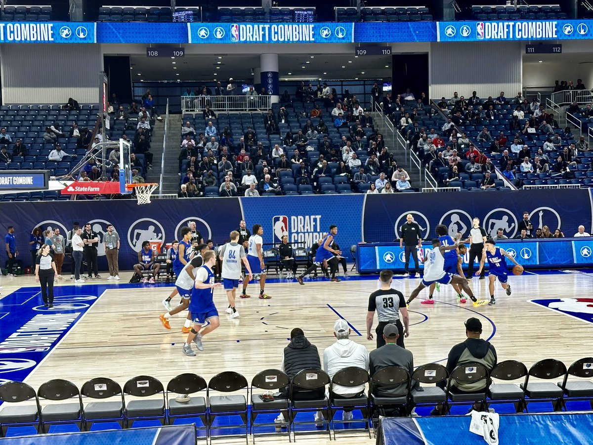 First NBA Draft Combine scrimmage just wrapped up here in Chicago. Standouts included Baylor Scheierman, Jonathan Mogbo, Isaac Jones, and KJ Simpson. Good to see some prospects who chose to play 5v5 really helping themselves.