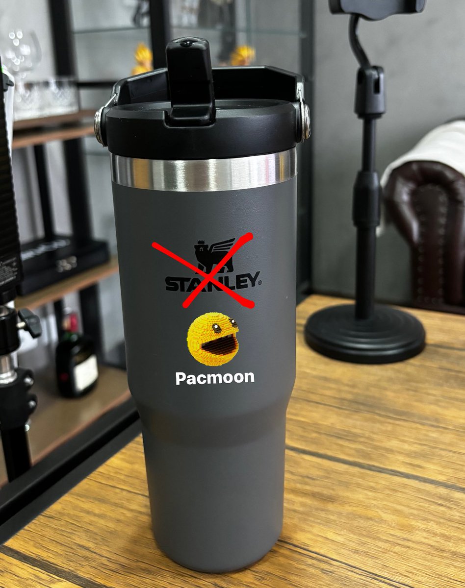 Rod Cacioli (@rodcacioli) on Twitter photo Stanley? No 🤮
<a href="/pacmoon_/">Pacmoon</a> family keeps me hydrated to survive this crazy market💧 Stanley? No 🤮
<a href="/pacmoon_/">Pacmoon</a> family keeps me hydrated to survive this crazy market💧