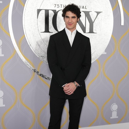 Film-News.co.uk Darren Criss to return to Broadway in new musical Maybe Happy Ending dlvr.it/T6tJ4v