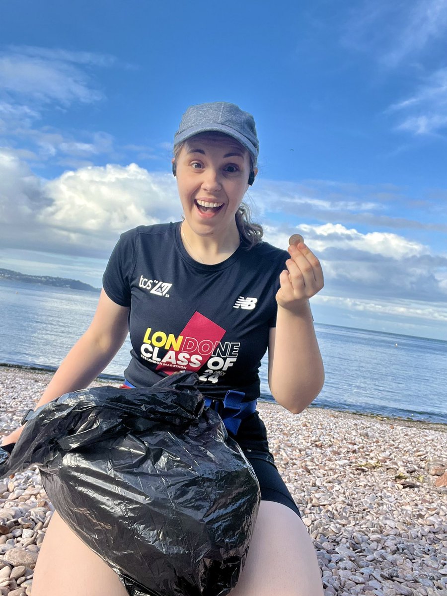 A little jog to Elberry this evening, managed to get half a bin bag, mostly micro plastics. A few beer bottles and plastic cups, but the majority was fishing rope and wire. I found a two pence in the second photo, and the camera timer captured my face perfectly! 😂 #BeachClean