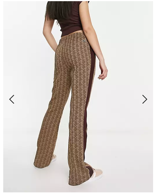 Devon_OnEarth's tweet photo. obsessing over the Lacoste bootcut sweatpant. Rotating the bootcut sweatpant in my mind https://t.co/gW8Q3PNwL9