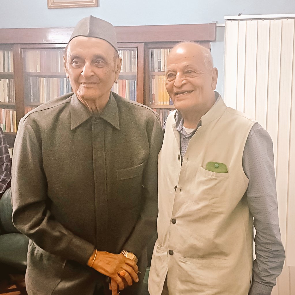 Pilgrims of Peace. Dr. Karan Singh and Satish Kumar. A new awakening. @drkaransingh @Resurgence_mag