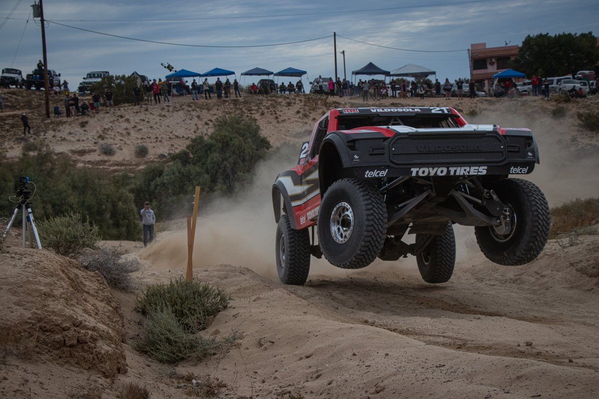 🚙🏆 No te pierdas del 29 de mayo al 2 de junio, la edición 56 de la #ScoreBaja500, la segunda carrera del Campeonato Mundial del Desierto 2024 de @SCOREintl, evento internacional para motocicletas y carros que reunirá a más de 70 mil aficionados en #Ensenada, #BajaCalifornia. 📍