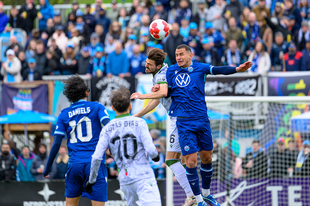 It's recording day for the MLS Canada Down the Pub Podcast! 
We are looking at Saturday's clash against Cavalry. We will also look at officiating this season so far. 
If you have any questions or comments let us know!
Pic thanks to James Bennett/Halifax Wanderers
#canpl #coyw
