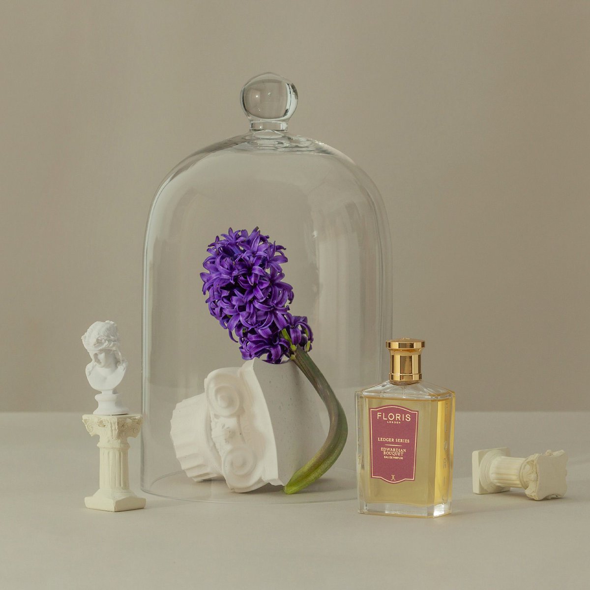 Edwardian Bouquet was first introduced into the range in 1901 as a celebration of the new Edwardian era, reflecting the decadent values of the time. The fragrance was then reintroduced in 1984 with the rediscovery of the original formula while going through the family archives.