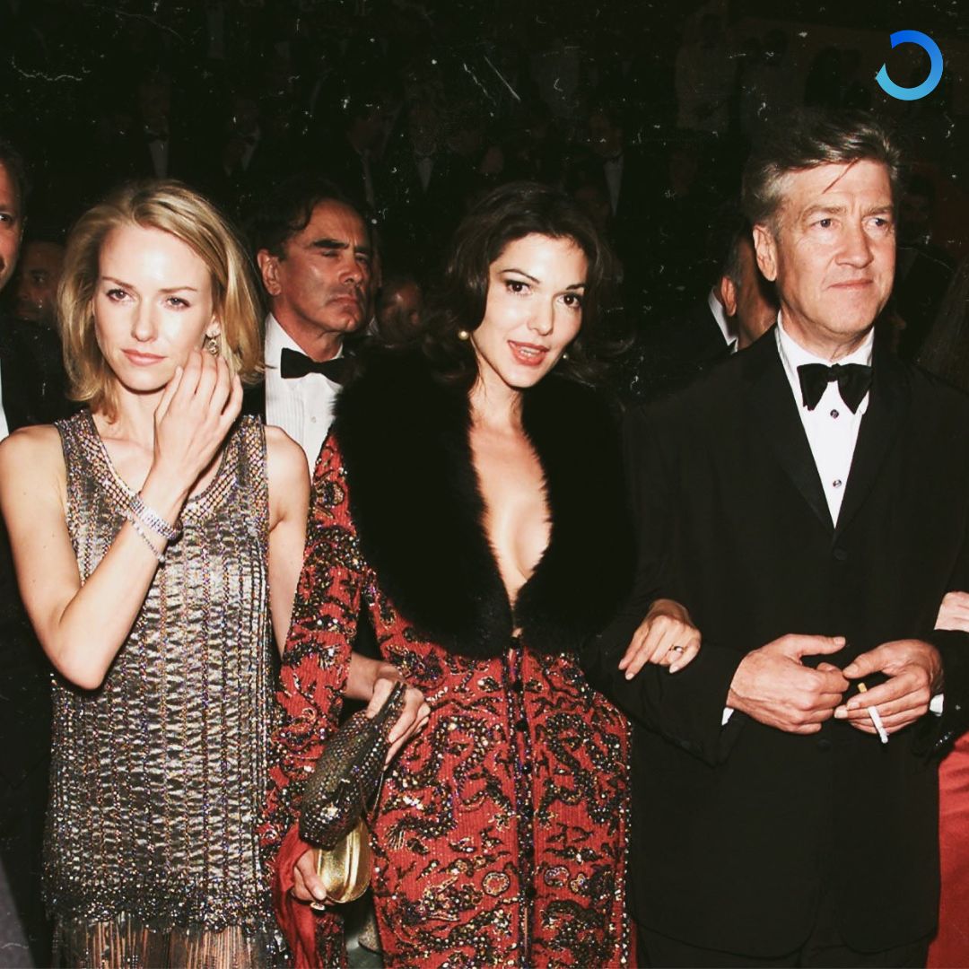 David Lynch, Naomi Watts et Laura Harring pour la présentation de MULHOLLAND DRIVE au Festival de Cannes en 2001. Le film recevra la Palme de la Mise en scène. MULHOLLAND DRIVE c'est dispo dans l'abo !