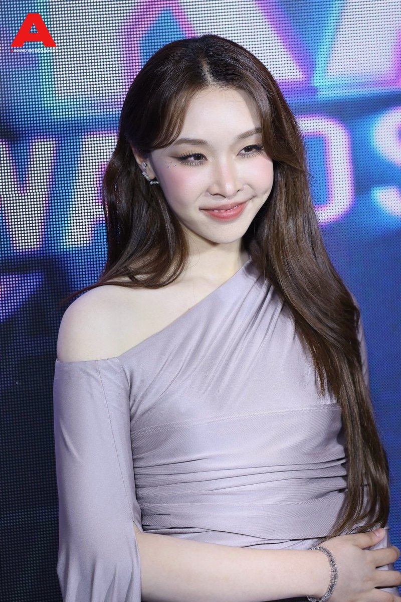 “สาลี่ โสมวิมาลา” ร่วมเดิน Blue Carpet งานประกาศรางวัลครั้งยิ่งใหญ่ครบรอบ 18 ปี ‘KAZZ MAGAZINE’ ในงาน “KAZZ AWARDS 2024”

#KAZZAWARDS2024
#saleessn