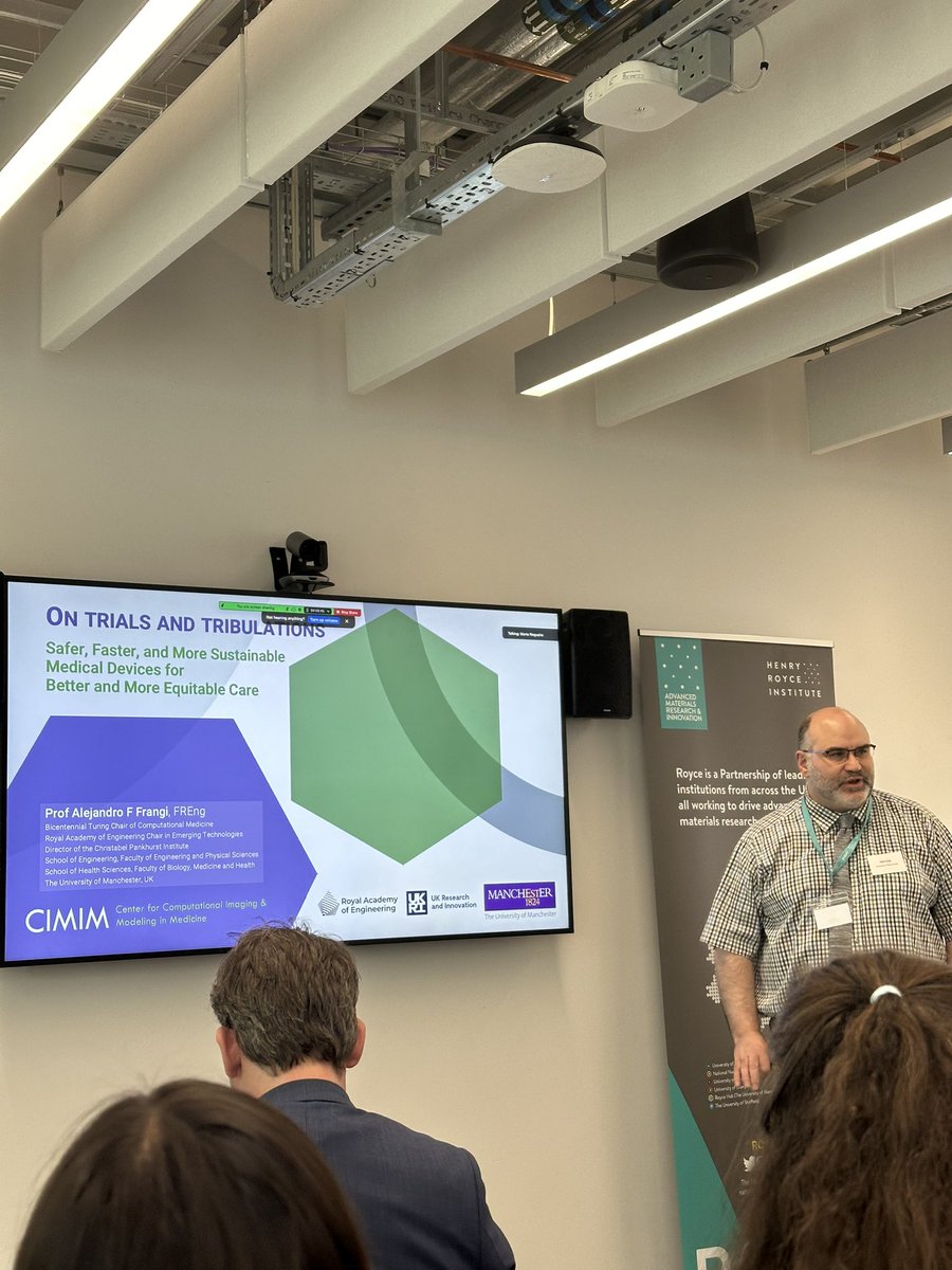 Xingle9's tweet photo. Enjoying the two-day @Close_NIT conference at #Manchester @RoyceInstitute for learning and discussing the “technologies and applications for closed-loop neural interfaces”. https://t.co/tnRgd0EILA
