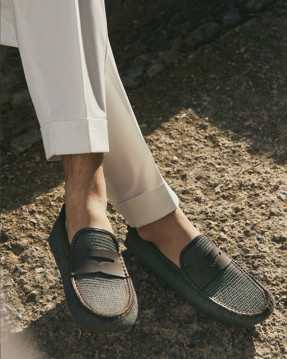 A sophisticated melange of tailoring and casual style. Explore Tod's Men’s essentials at: rebrand.ly/qfoxn1k #TodsSS24 #Tods