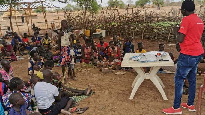 Empowering communities in Tonj South 🇸🇸 with vital #HealtEducation in the importance of not sharing supplies. Together, we're promoting safer practices for a healthier future.#CommunityHealth #HealthForAll