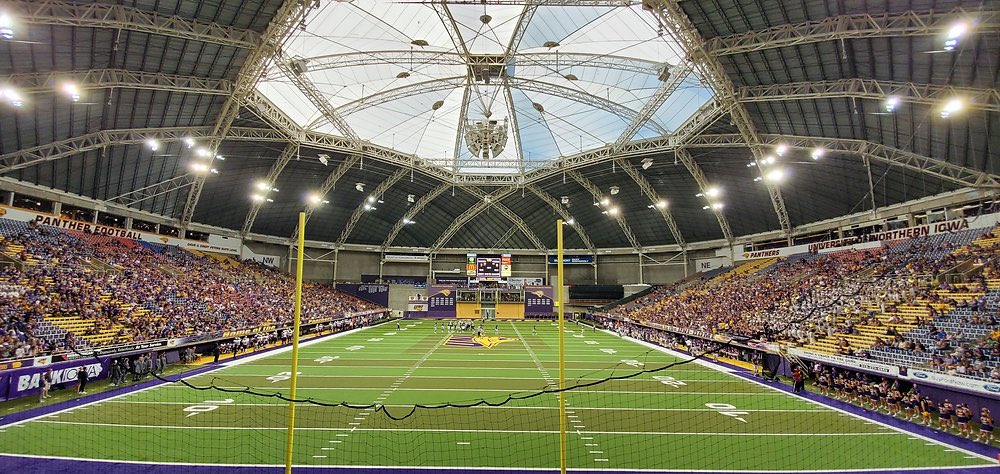 Kaiserwilliams0's tweet photo. #AGTG After a great call with @CoachTMeyer21 I am blessed to receive my second D1 offer from Northern Iowa 💜 @HuskieFB @EDGYTIM @LemmingReport @AllenTrieu @CoachChris_Roll @PrepRedzoneIL @OJW_Scouting https://t.co/qnE5Tvr808