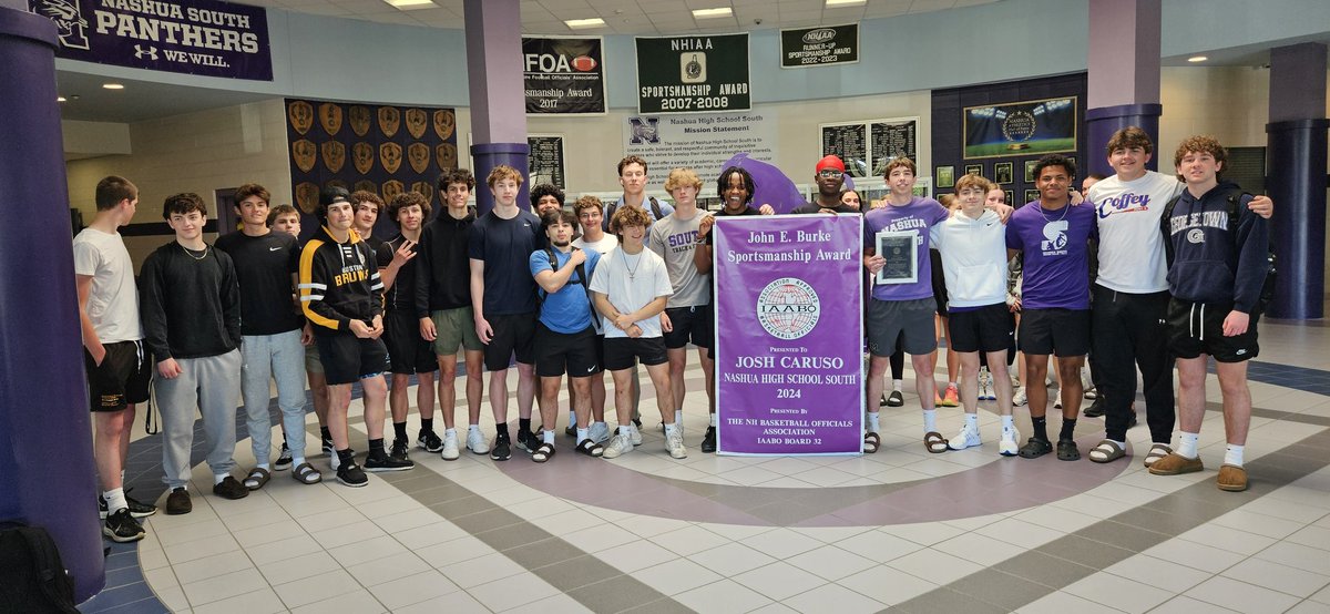 Nashua Athletics (@nashuaathletics) on Twitter photo Congratulations to South's
Josh Caruso for receiving the
NH Basketball Officials
John E Burke
Sportsmanship Award
<a href="/NASHUASCHOOLS/">NashuaSchools</a> Congratulations to South's
Josh Caruso for receiving the
NH Basketball Officials
John E Burke
Sportsmanship Award
<a href="/NASHUASCHOOLS/">NashuaSchools</a>