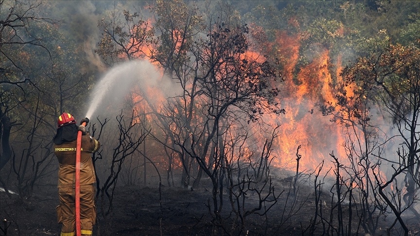AB yaz yaklaşırken orman yangınlarının önüne geçmeye hazırlanıyor habernas.com/ab-yaz-yaklasi…