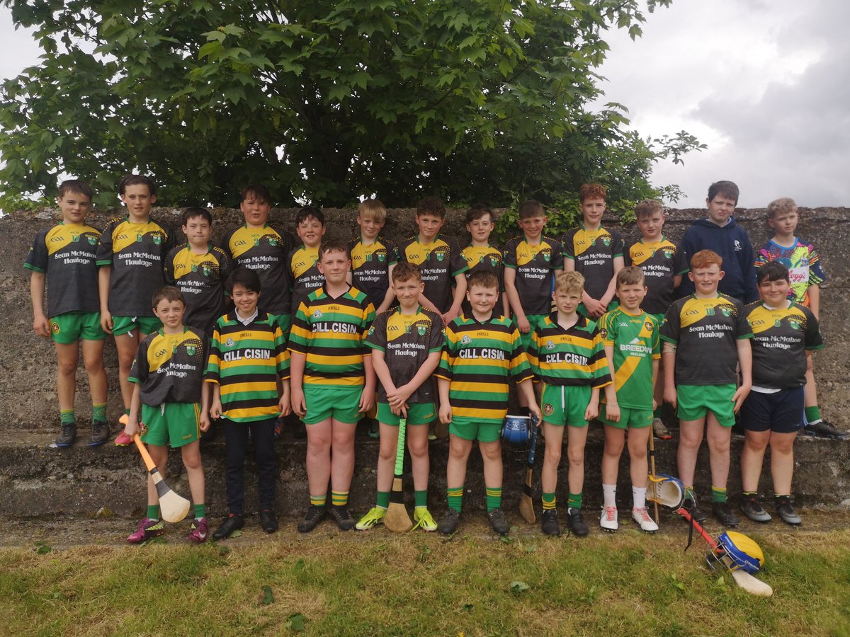 Well done to our school boys hurling team that played out a thrilling contest with Ogonnelloe N.S. at Kilkishen G.A.A grounds today. One of the games of the year! Both teams played superbly. 👏👏@ocmillsgaa @cnambanchlair