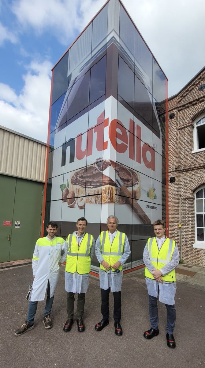 Visite de l’usine <a href="/FerreroFr/">Ferrero en France</a> à Villers-Ecalles <a href="/austreberthe/">Caux-austreberthe</a> et échanges sur la problématique Transport et Logistique <a href="/RegionNormandie/">Région Normandie</a> <a href="/vdseine/">Vallée de la Seine</a> <a href="/haropaport/">HAROPA PORT</a>