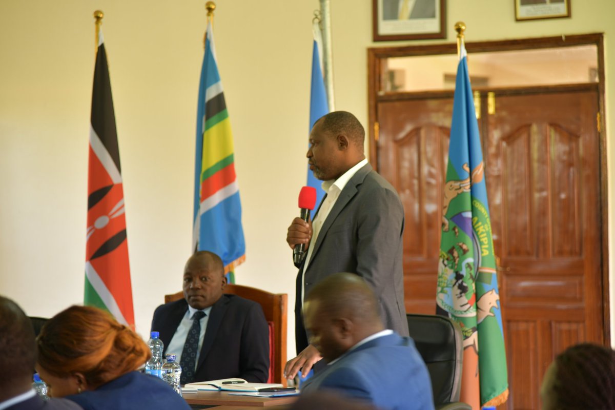 Laikipia_health's tweet photo. The WHO Country Director confirmed that Laikipia will be a priority for establishing a ‘One Health’ training unit, in which there will be capacity building for better coordination of animal and human health practitioners in managing Antimicrobials in June this year https://t.co/QcouQFTjfr