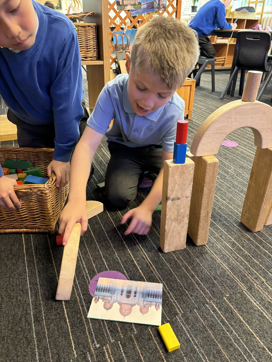 Primary 1 have been busy recreating famous buildings in our construction area. Lots of mathematical language, teamwork and problem solving skills. @PPGlasgow @PlayScotland #playistheway #playfulpedagogy #moreplayplease