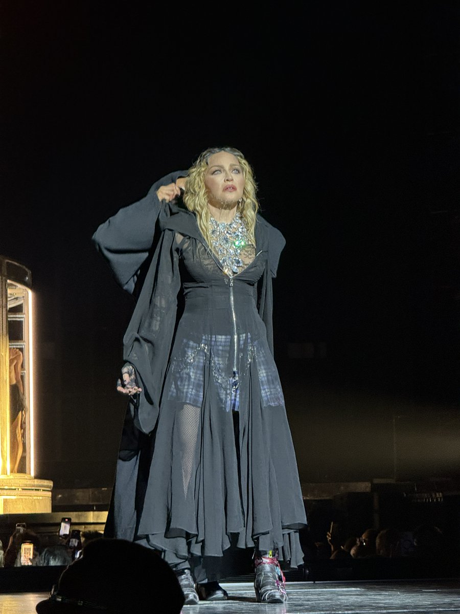 jorgesabato's tweet photo. @MDNAMafia https://t.co/NUqvSwsJ0v