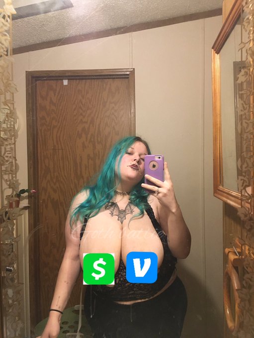 https://t.co/J9CPVZqfks<a href="/tag/bigtiddygothgirl"class="tags"><span>#bigtiddygothgirl</span></a>