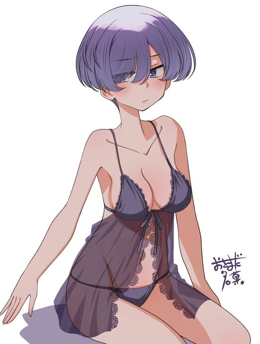 こういう衣装って初めて描いたけど…どう描けばいいのか正解分からないので、またいつか師匠に着てもらいましょうね?

#しっぽな
#うちの師匠はしっぽがない 