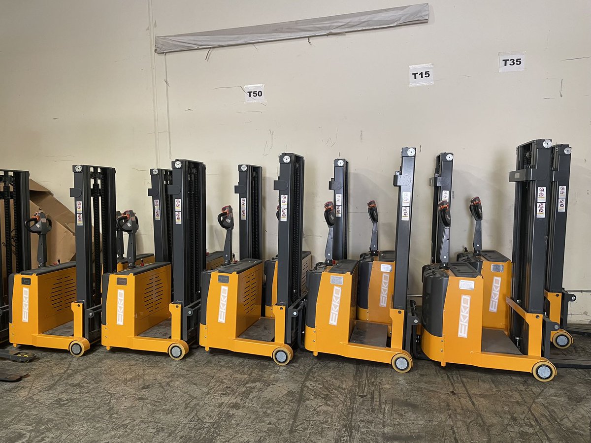 The EK07S counterbalance stacker is available again! This versatile stacker is designed for maneuverability in tight spaces. Its compact size and durability make it suitable for a variety of material handling applications. 877-232-6517 info@ekkolifts.com