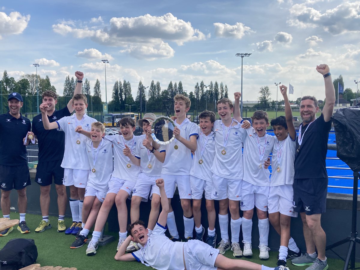 WarwickSchool's tweet image. Our U13 Hockey Team have been crowned National Champions for the first time in Warwick School History at the England Hockey Schools Championships Finals!

HUGE congratulations - the work the boys and coaches have put in over the last two years has paid off💪

#aimforhigherthings