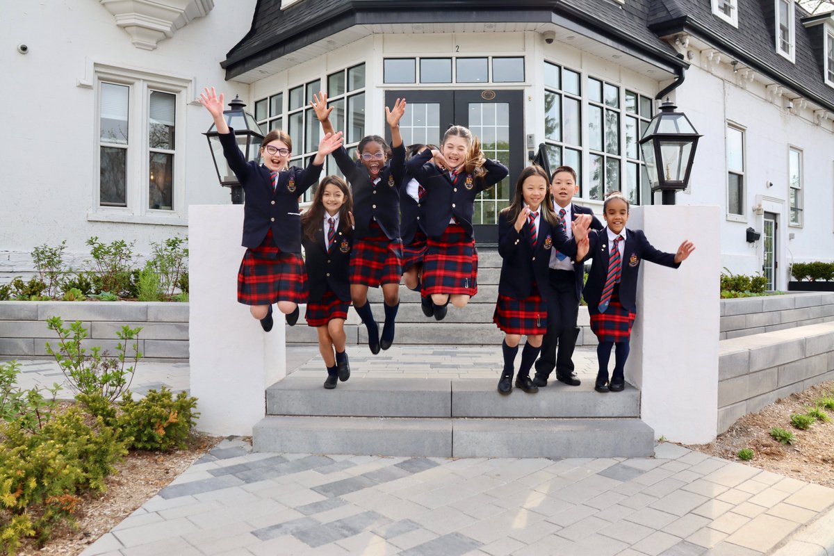 Congratulations to the students from Grades 4 and 5 who have been selected to join MacLachlan College's Student Leadership Council for the 2024/25 school year! #Leadership #MacLachlanCollege #Leadership #FutureLeaders #IBPYP