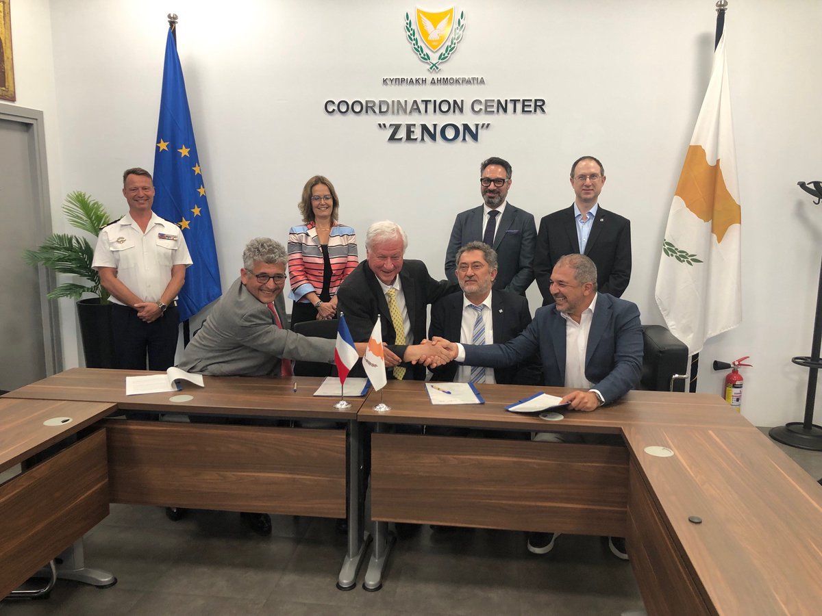 cmmicyprus's tweet image. Major #MoU signed today with @SignalGeneriX, #Lanego and #Arkeocean to reinforce our joint commitment to building the highest possible levels of #research, #innovation, #proficiency and #knowledge in the Marine and Maritime sectors.

More details 👉tinyurl.com/5ev8r22f