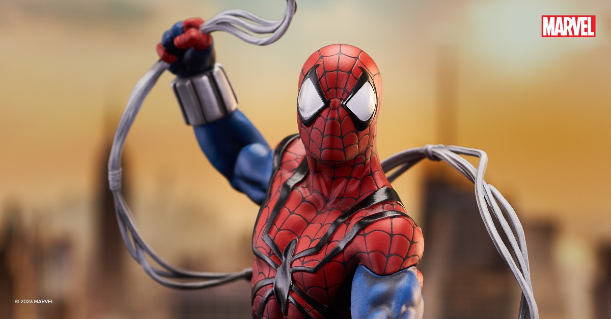 Before he donned the Chasm mantle, Ben Reilly swung through the city as the iconic Spider-Man! 🕸️Now available to pre-order at bit.ly/BenReillyBust #Mavel #MarvelComics #SpiderMan #CollectDST #DiamondSelectToys